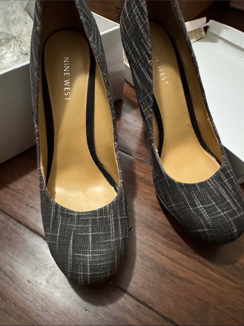 Nine West Gray Plaid Pump Heels